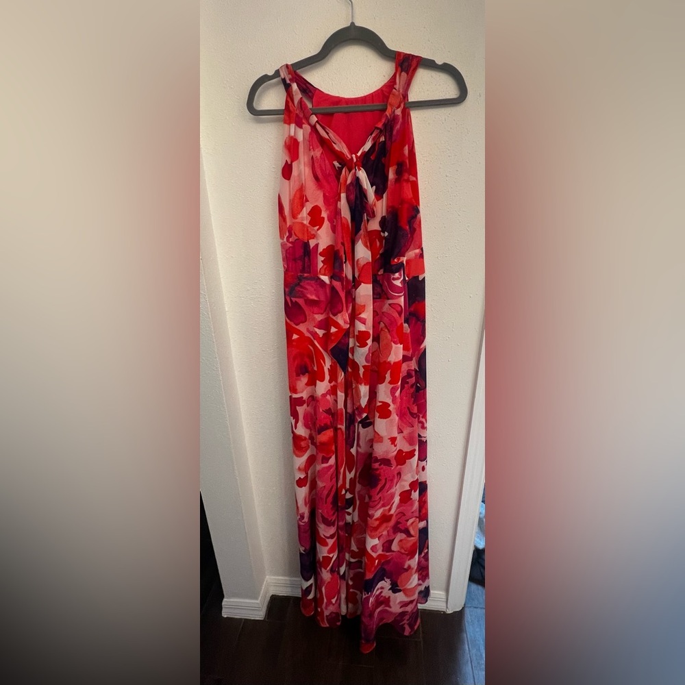Floral Maxi Dress - Picture 14 of 14